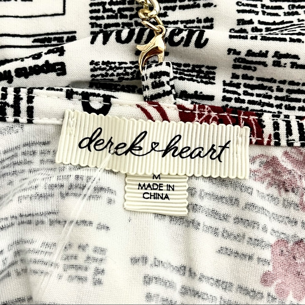Derek Heart Newsprint Chain Back Crop Top size Medium juniors - Picture 12 of 15